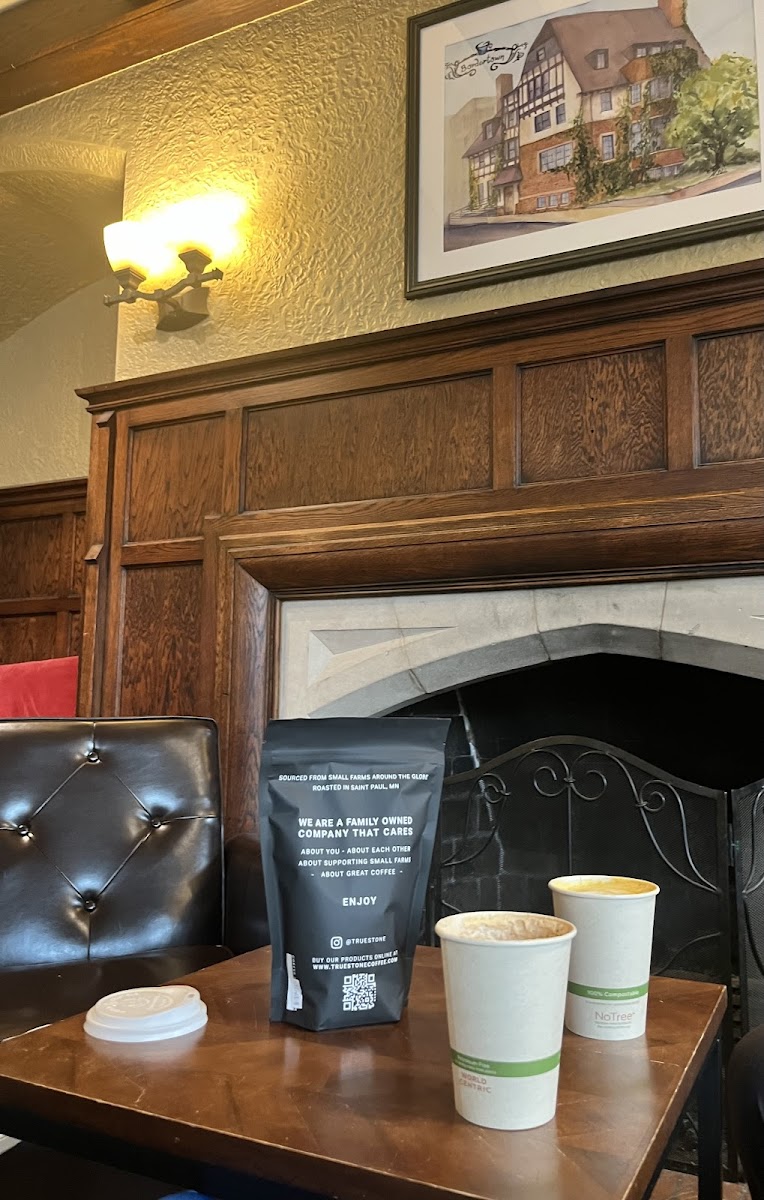 Bordertown Coffee - Photo 6