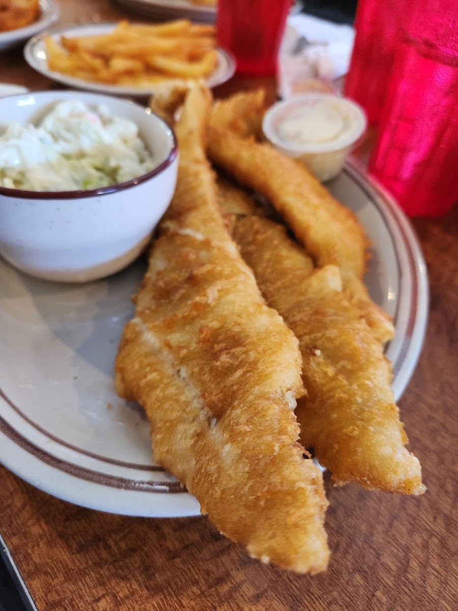Savannah Family Restaurant - Photo 3