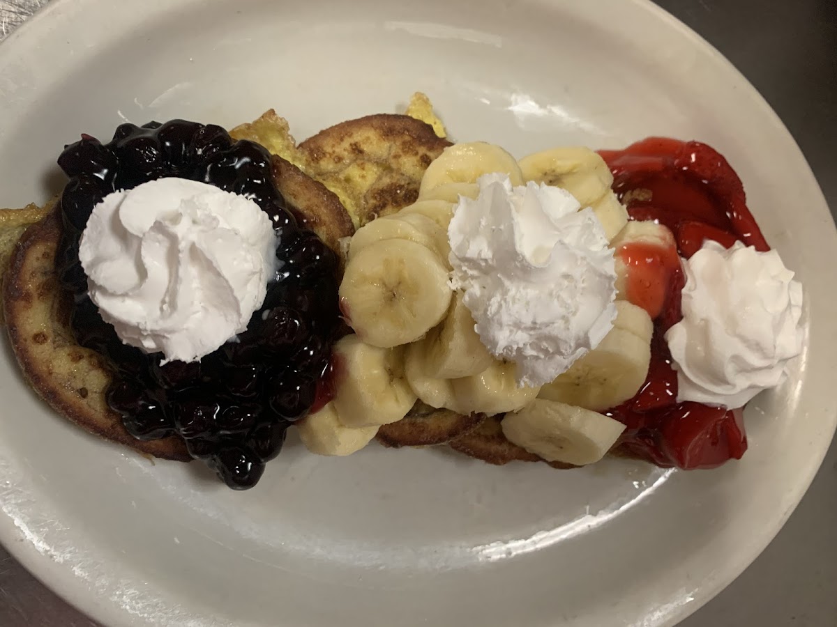 Savannah Family Restaurant - Photo 7