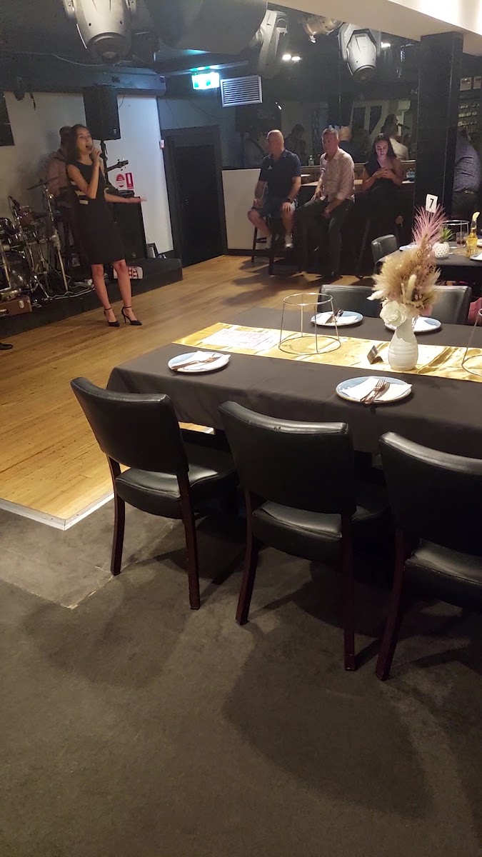 Antiko Ristorante Pizzeria - Photo 3
