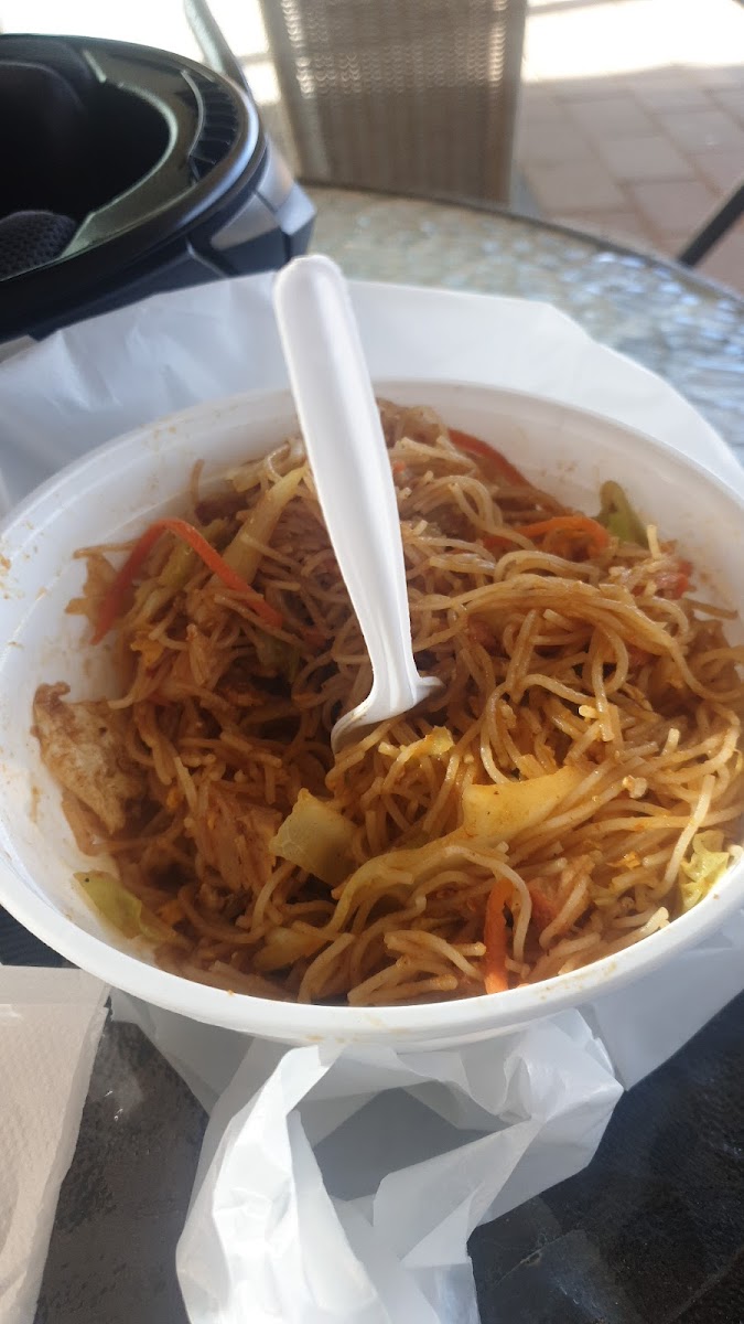DayDay Wants Noodles Bar - Photo 8