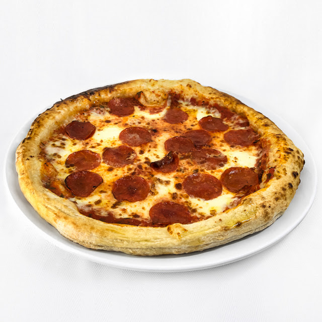 IAH Forno Pepperoni Pizza