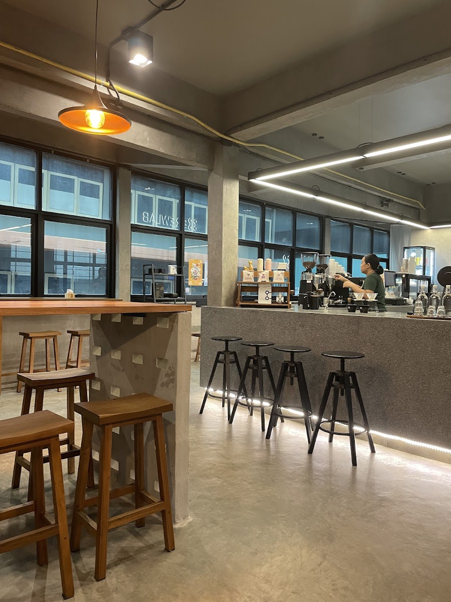 Brewlab Cafe Ari - Photo 2