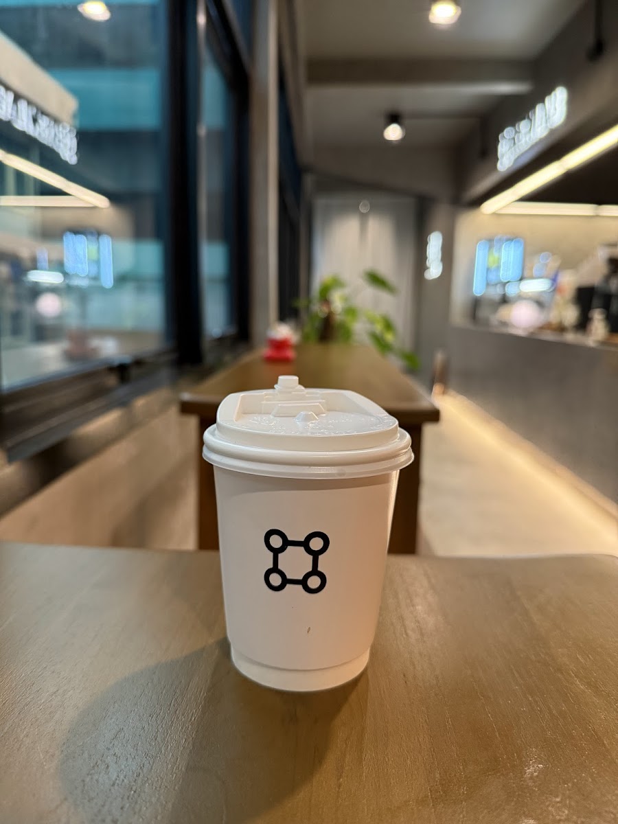 Brewlab Cafe Ari - Photo 5