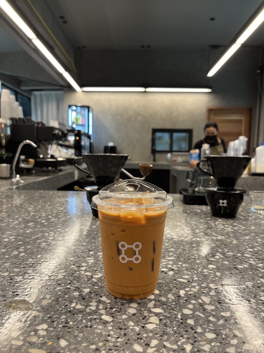 Brewlab Cafe Ari - Photo 8