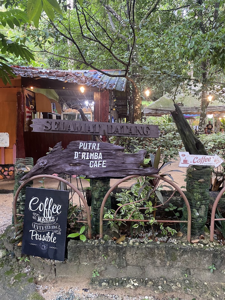 Putri D'Rimba Cafe