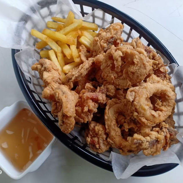 Calamares with Fries
