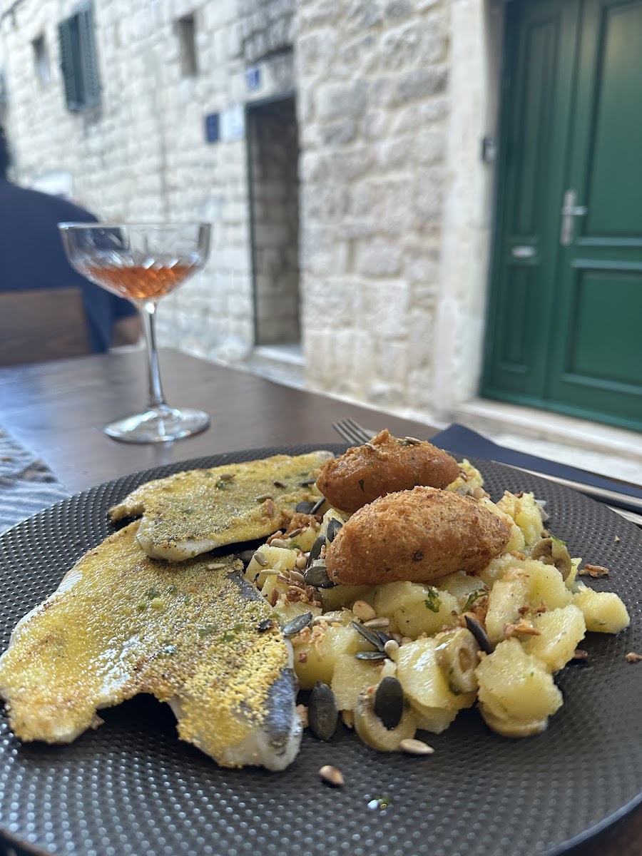 Cicibela food and wine bar (SPLIT) - Photo 5
