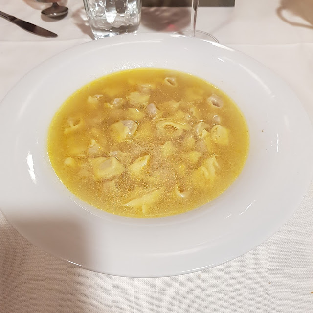 Angoli In Brodo