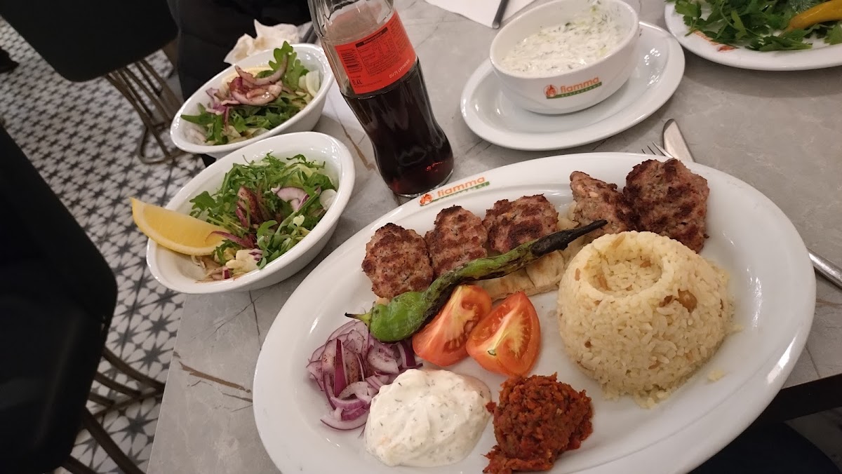 La Fiamma Restaurant - Photo 6