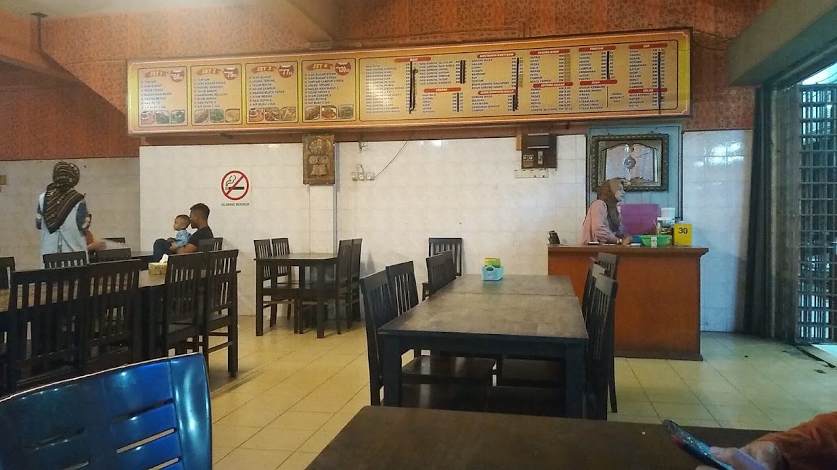Restoran Rusna Seafood - Photo 2