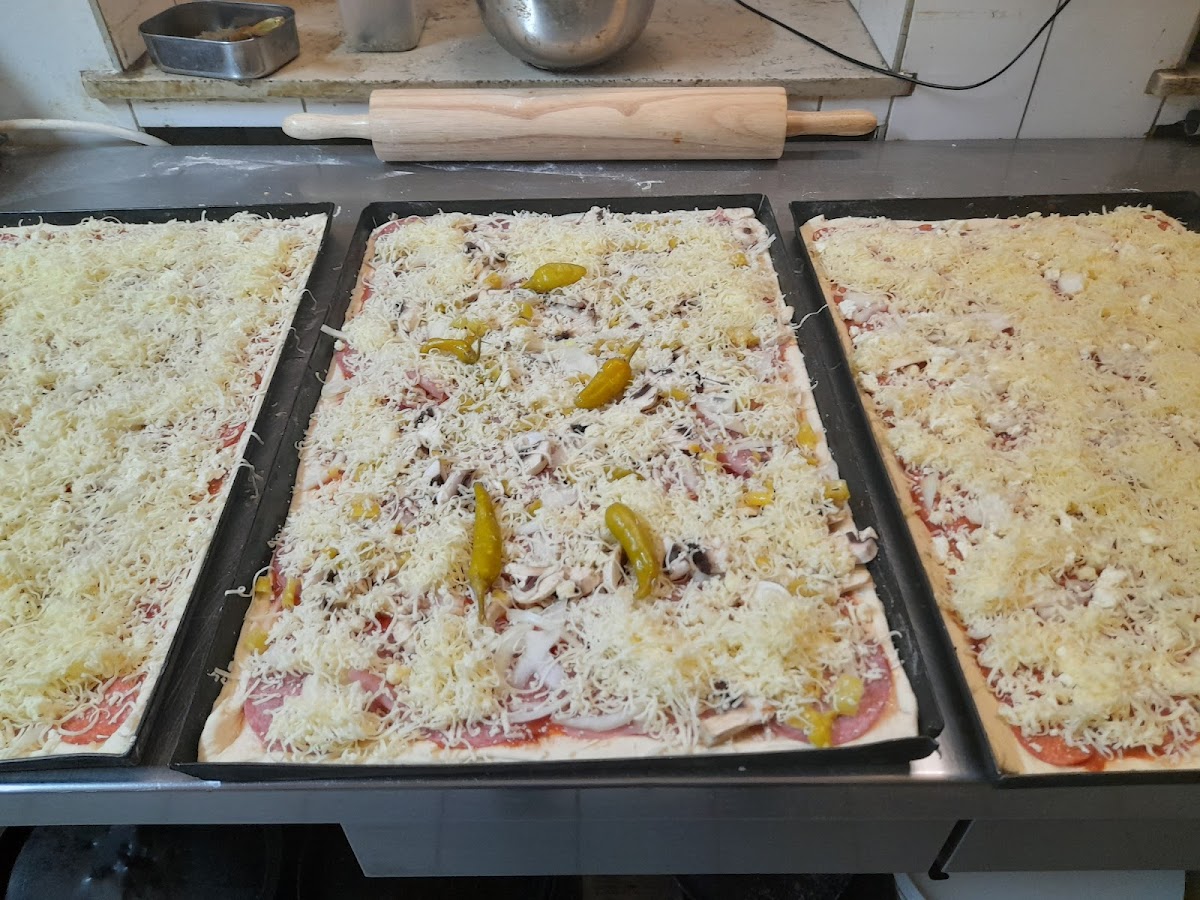 Ristorante-Pizzeria Lindenkrug - Photo 5