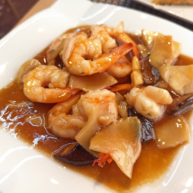 Gambas Con Bambú Y Setas Chinas