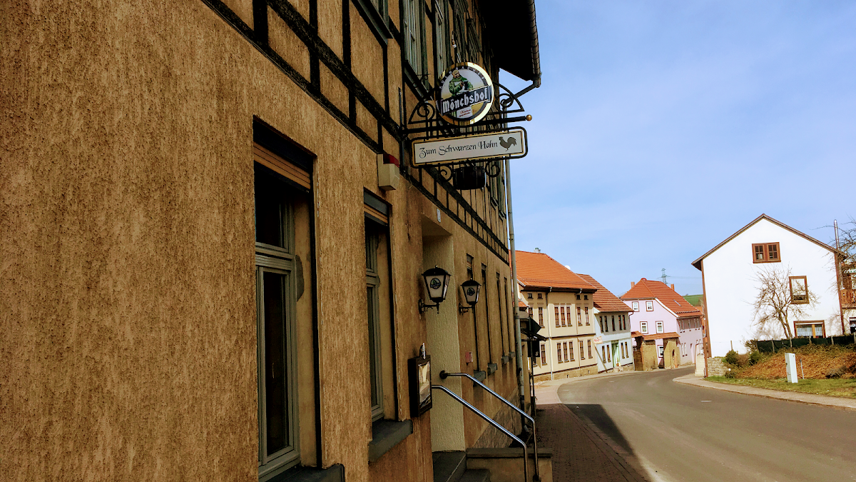 Gaststatte Zum schwarzen Hahn - Photo 2