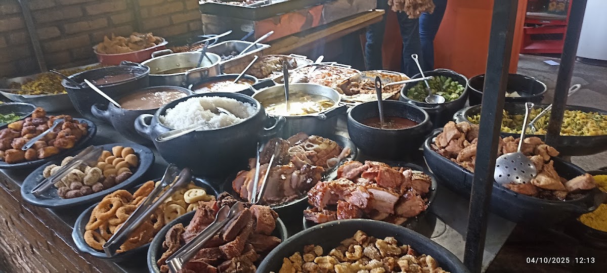 Casarão Restaurante e Lanchonete - Photo 2