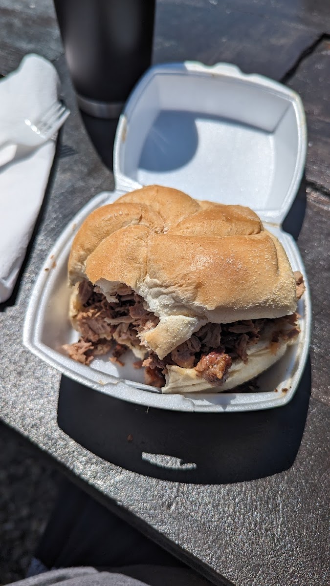 Wicked Sinister Smokehouse - Photo 5