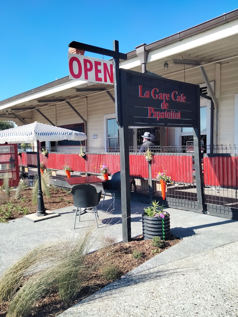 La Gare Café