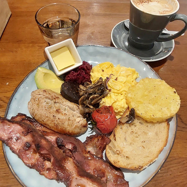 Big Breakfast