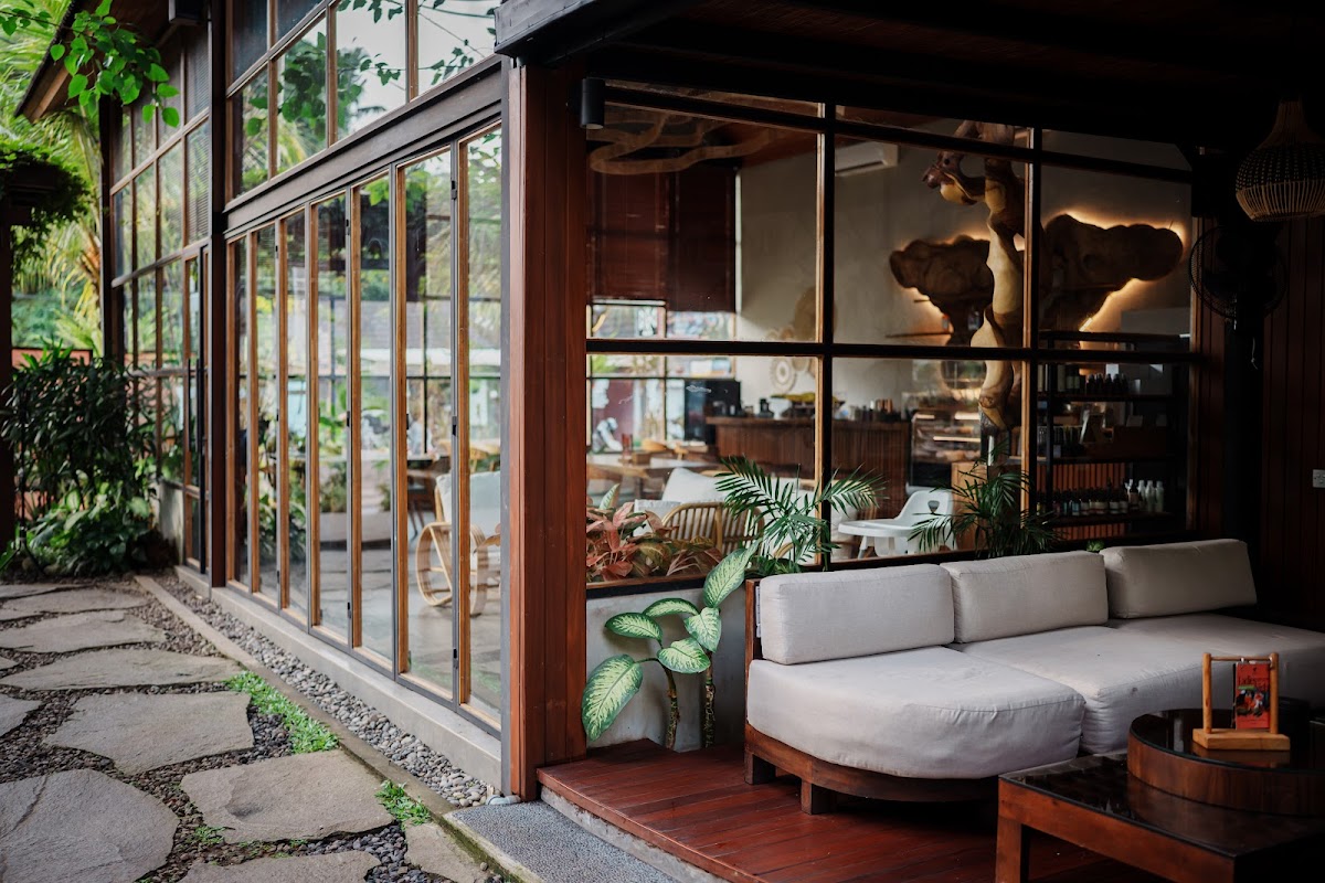 Kalos Bali