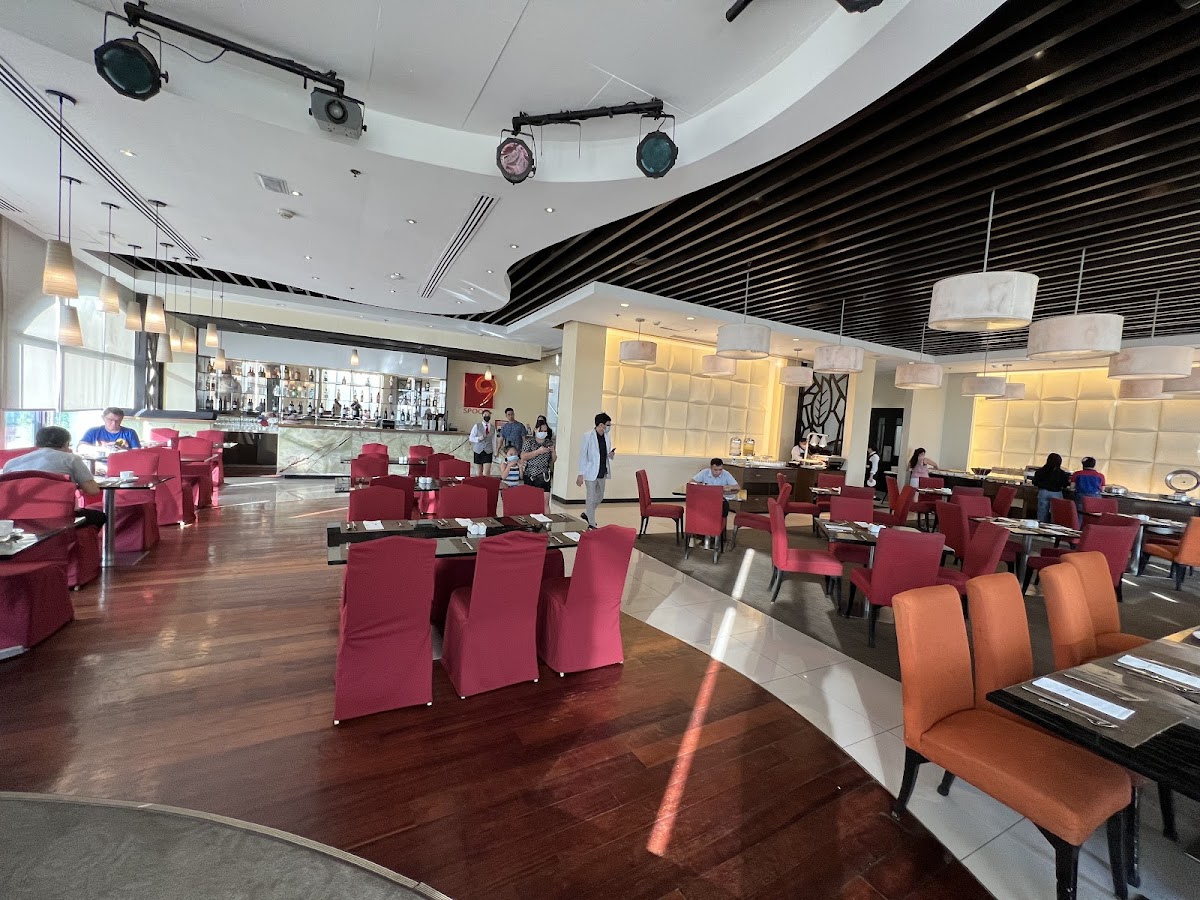 9 SPOONS - The Bayleaf Intramuros