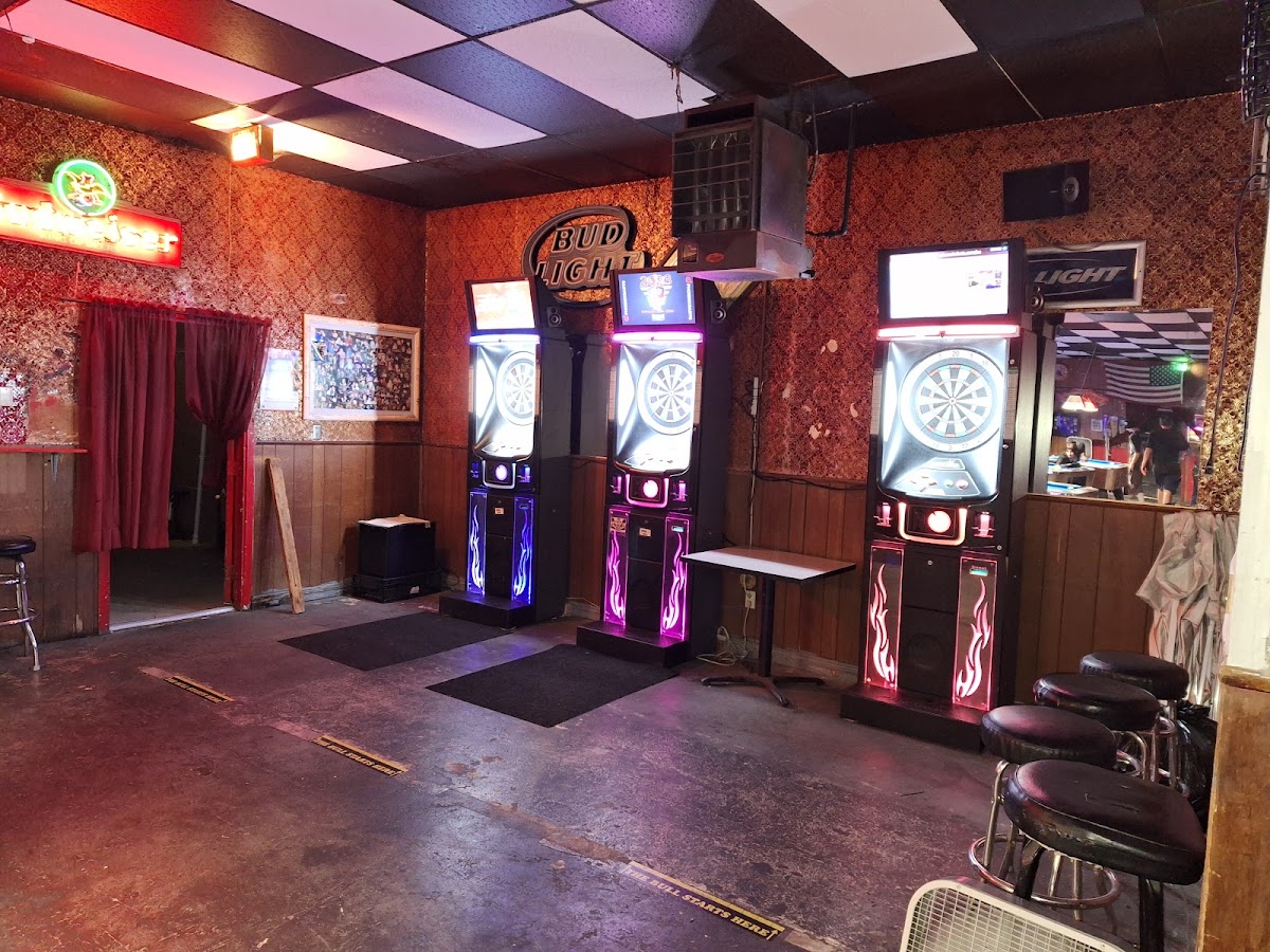 HyRoy's Bar - Photo 1