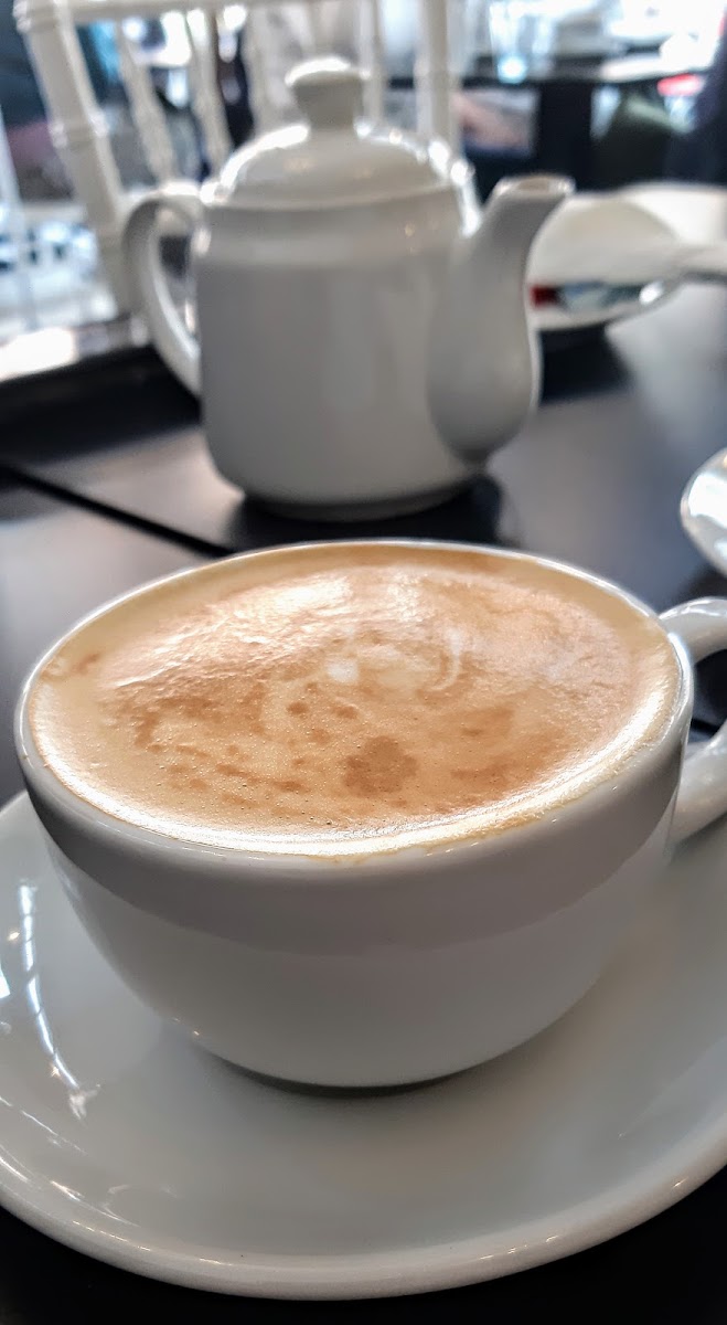 Govies Coffee Club - Photo 7