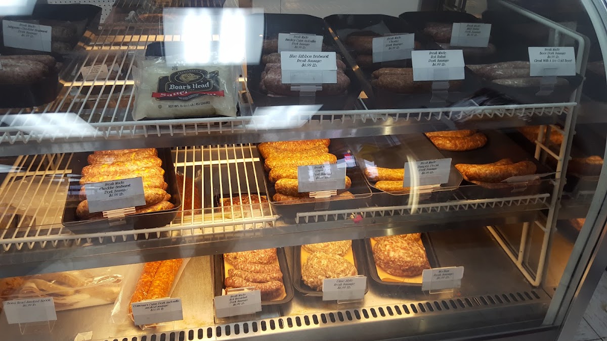 Hooked Meat & Seafood Market - Photo 3