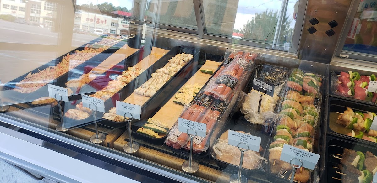 Hooked Meat & Seafood Market - Photo 8