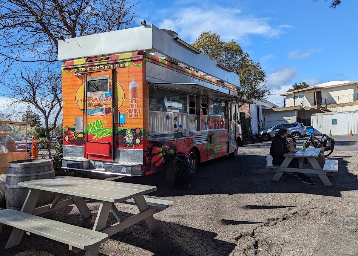 Mamacitas! Taco Truck - Photo 3
