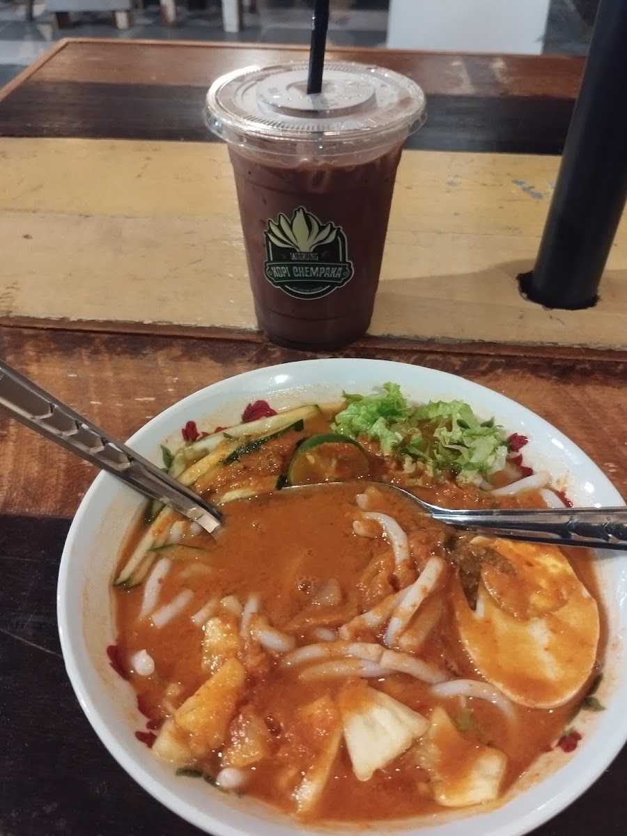 Warung Kopi Chempaka - Photo 9