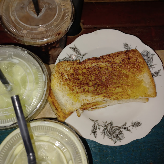 Roti Bakar