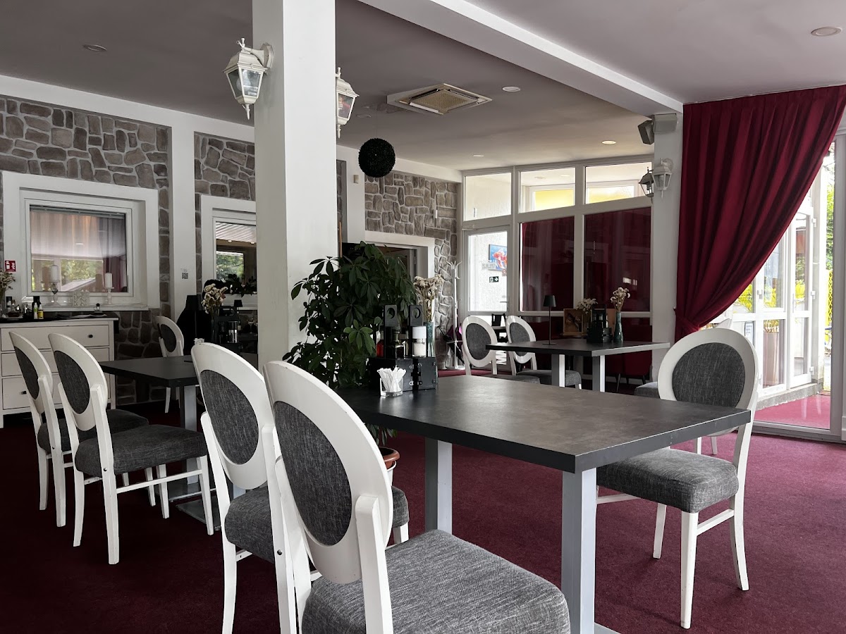 Restoran M90