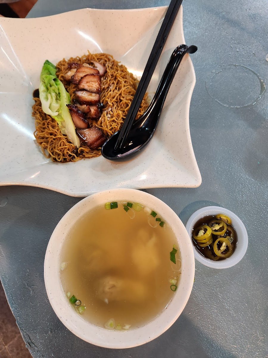 Cha Can Ting 茶餐厅 - Photo 6