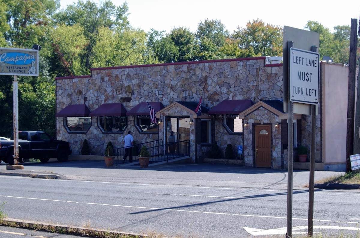 Campagna Restaurant