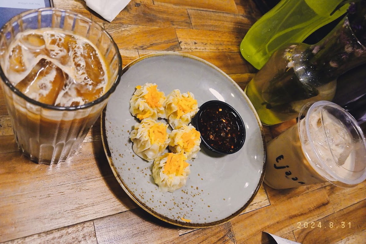Ejaan Coffee House - Photo 8