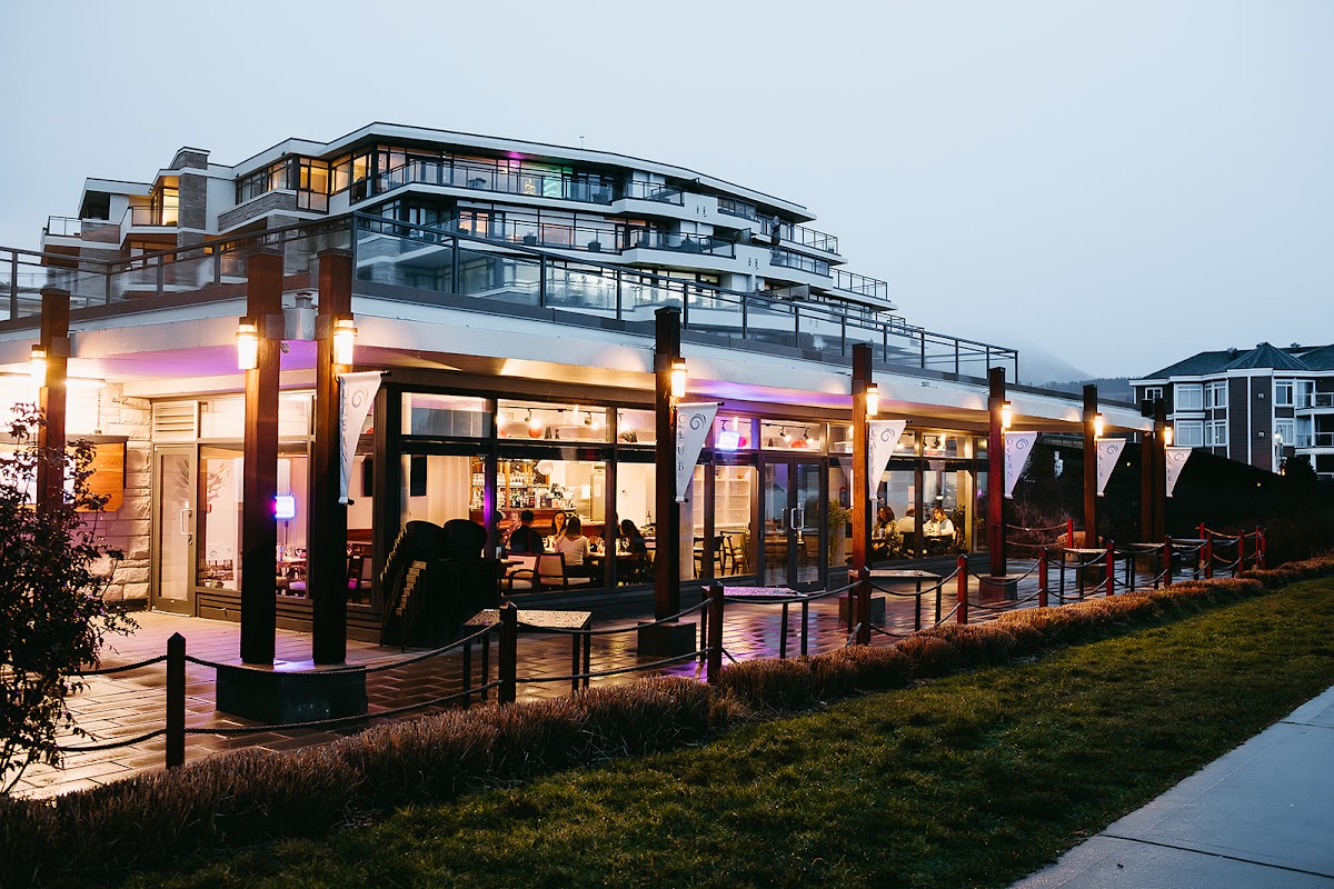 Ocean Club & Bistro - Photo 3