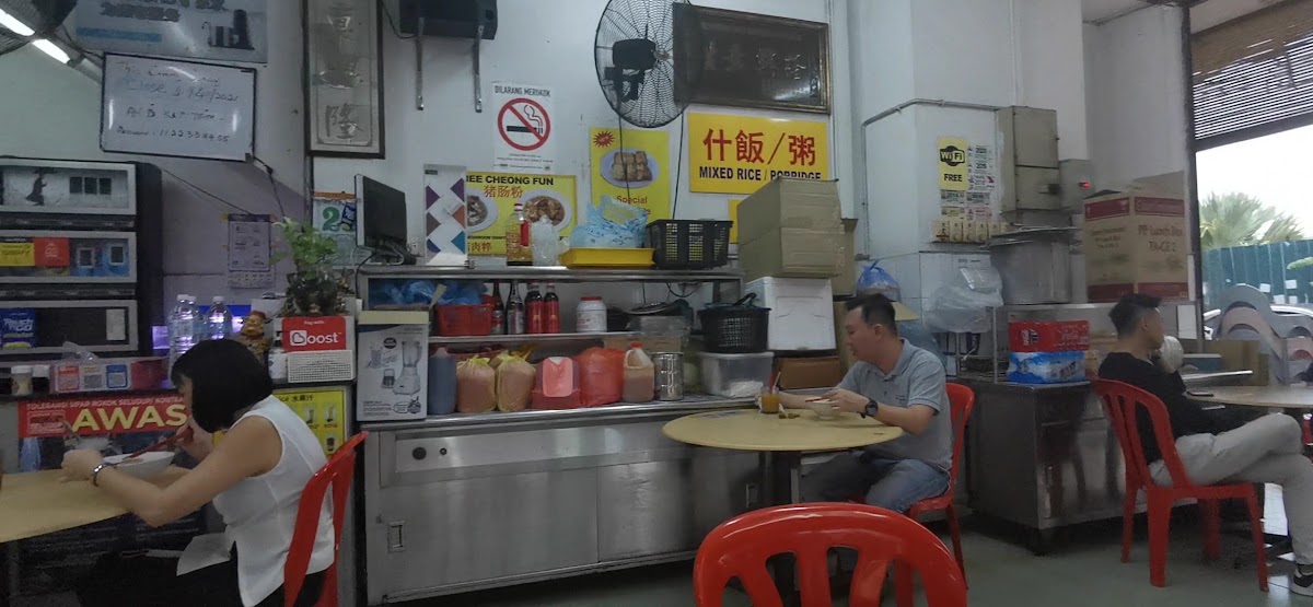 Ah B Kopitiam - Photo 1