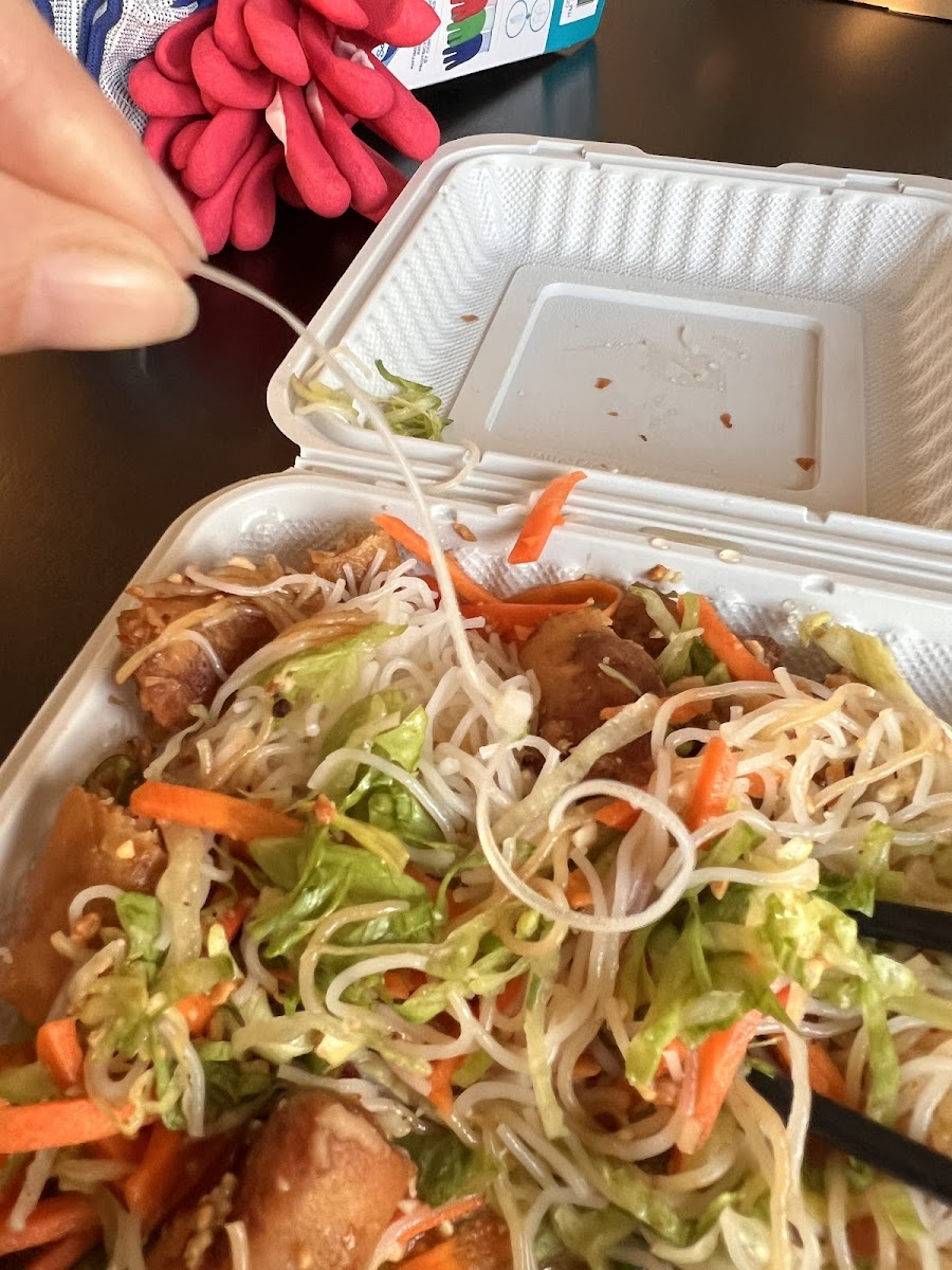 Tony’s Vietnamese Noodle Restaurant - Photo 9