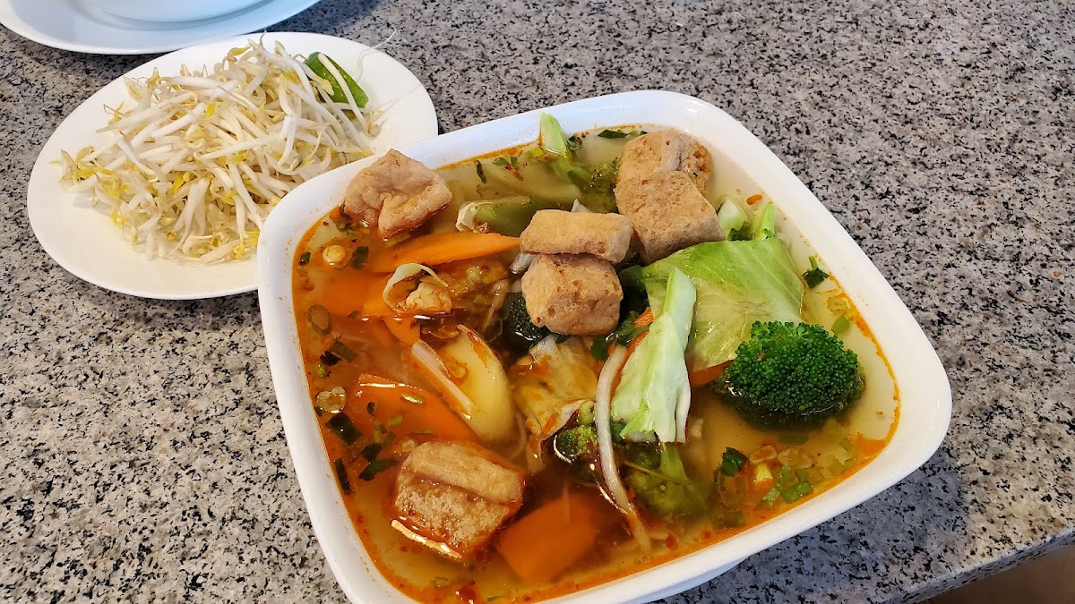 Tony’s Vietnamese Noodle Restaurant - Photo 8