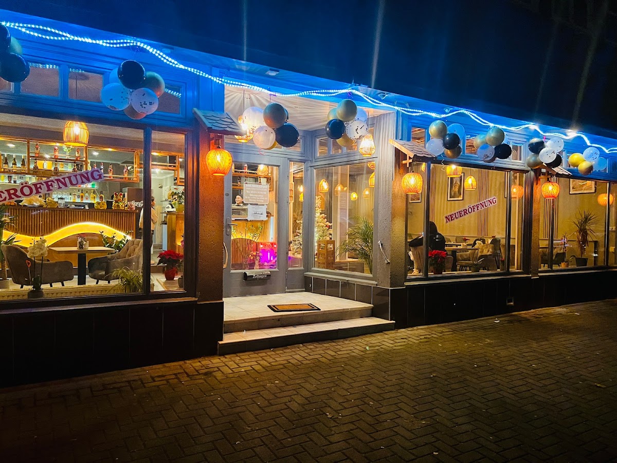 A&E Restaurant - Photo 3