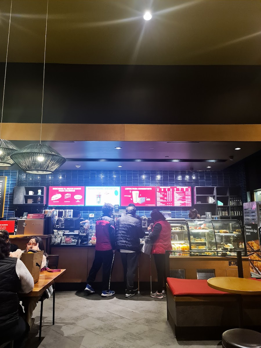 Starbucks Antara II - Photo 9