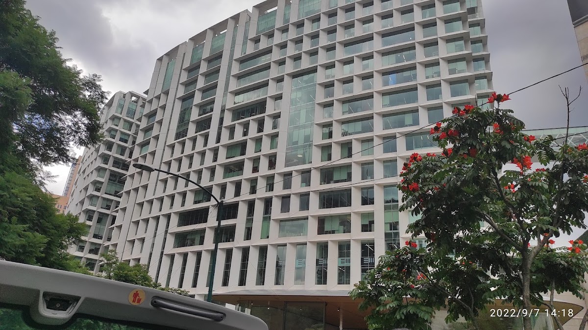 Starbucks Antara II - Photo 8