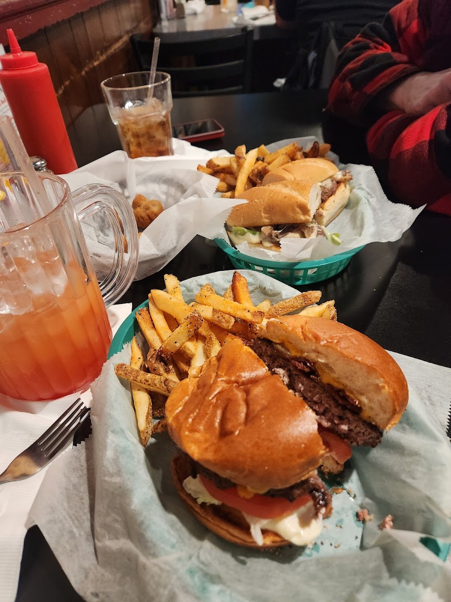 Rathskeller Food & Spirits - Photo 2