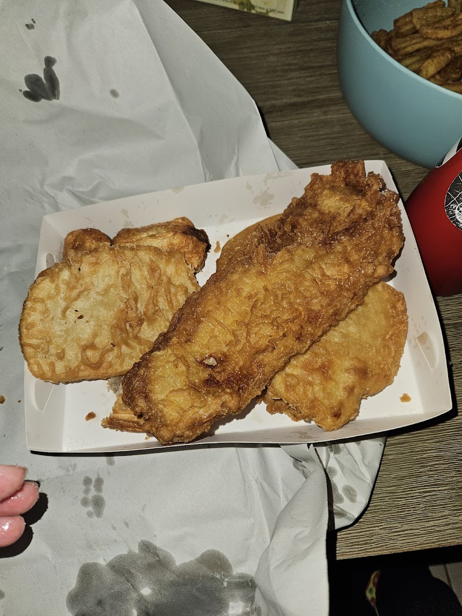 Lucky Eight Fish & Chips - Photo 7