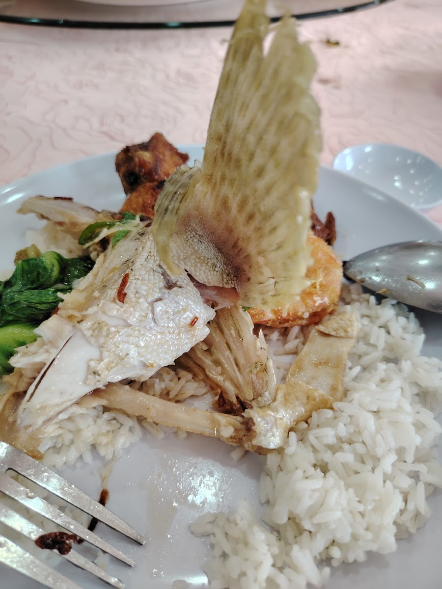SWX SEAFOOD RESTAURANT - Photo 5
