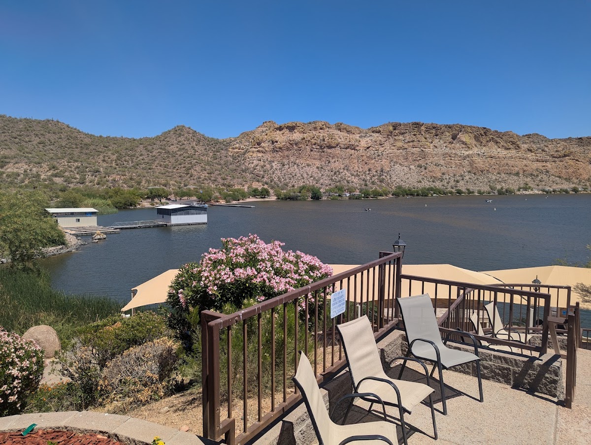 Saguaro Lake Grill - Photo 7