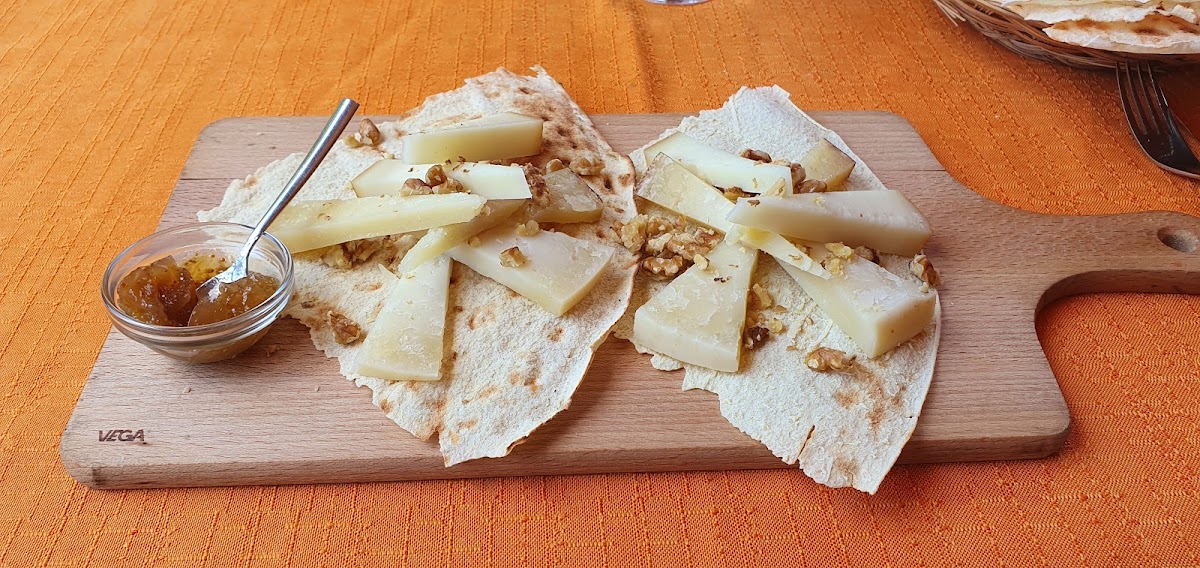 Ristorante Pizzeria La Poltrona - Photo 1