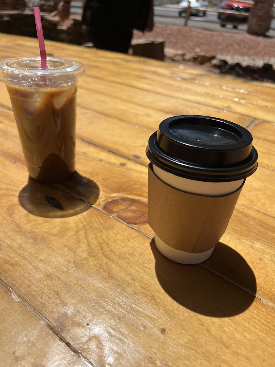 The Cave Cafe - Photo 5