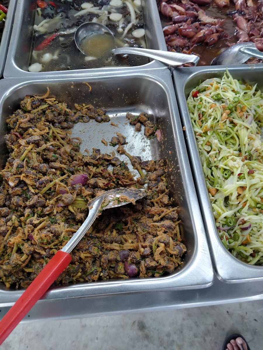 Kak YaH Nasi Campur - Photo 4