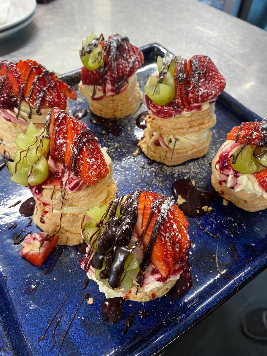 Cafe Fresca - Photo 2